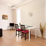 Centric Apartment El Molino Theater P1